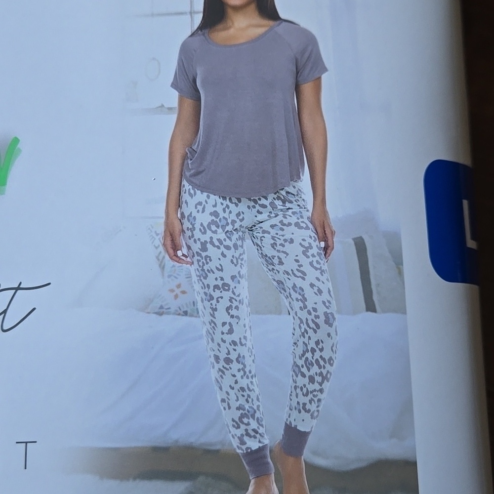 Honeydew Intimates Soft Jersey Pajama Set in Light Blue and Gray - Picture 3 of 5